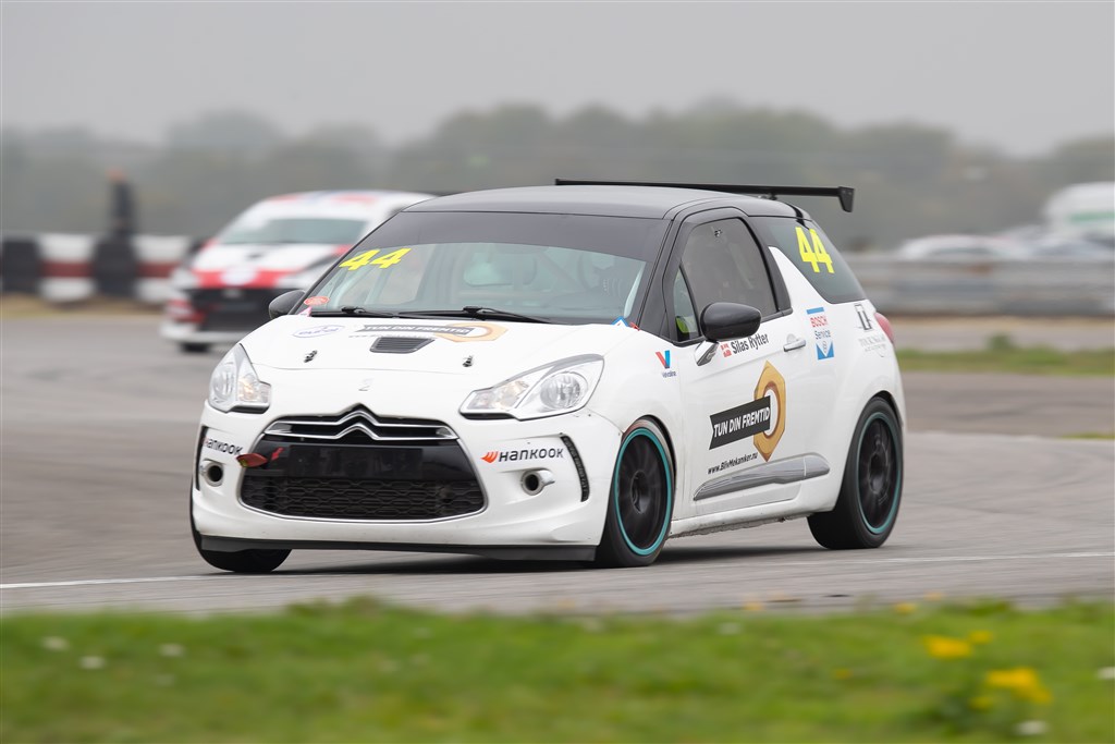 Samme bil, samme bane og samme efternavn - men i år er det Milan Rytter, som kører DS3 Cup-raceren.
(Foto: Grippo)